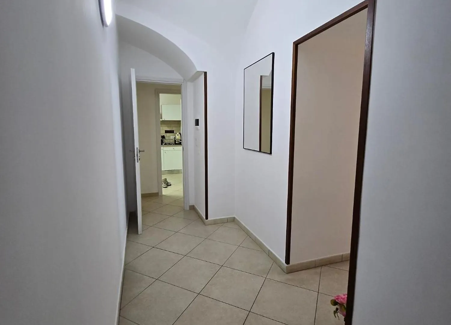 Apartment Una Notte A Napoli Italy